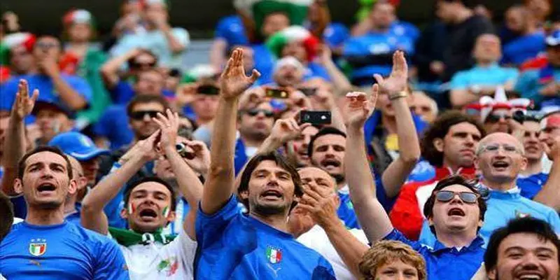 Tifosi đặt cách cho riêng người hâm mộ Ý